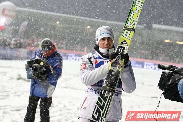 128 Kamil Stoch